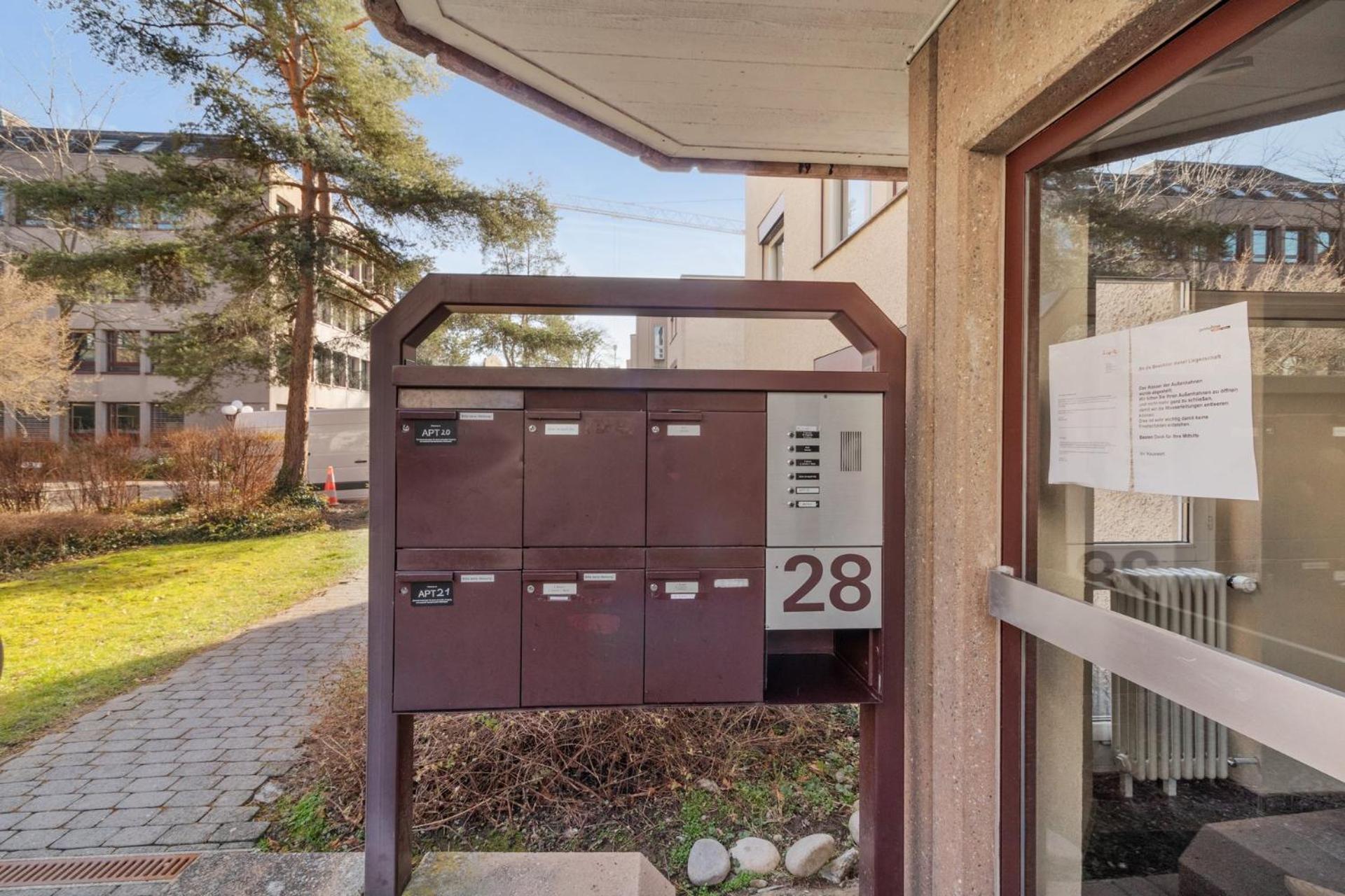 Spacious Apartment In Zürich Exteriör bild
